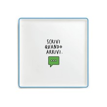 Svuotatasche quadrato in ceramica bianca Egan Smile da 19x19 cm con bordo azzurro, scritta "Scrivi quando arrivi"